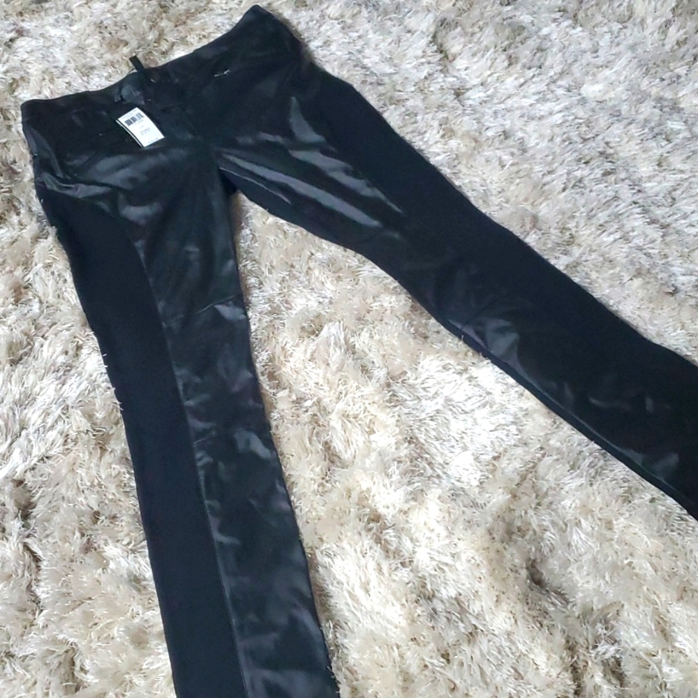 Never used - Picture 1 of 2